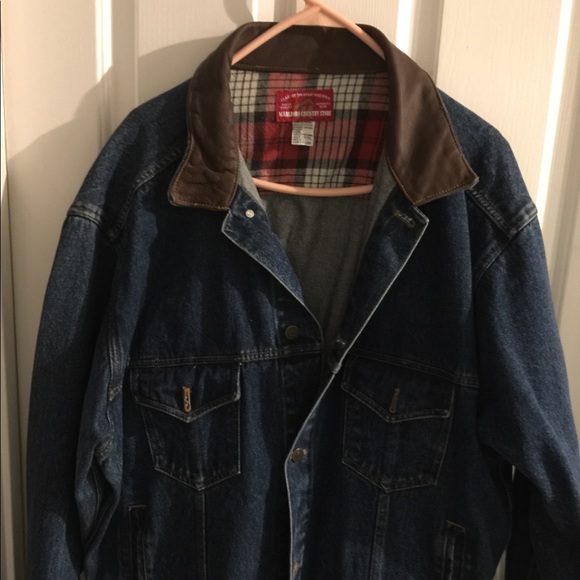 Other - Vintage Marlboro Jean 🎉3xHP🎉 Barn & Utility Jacket